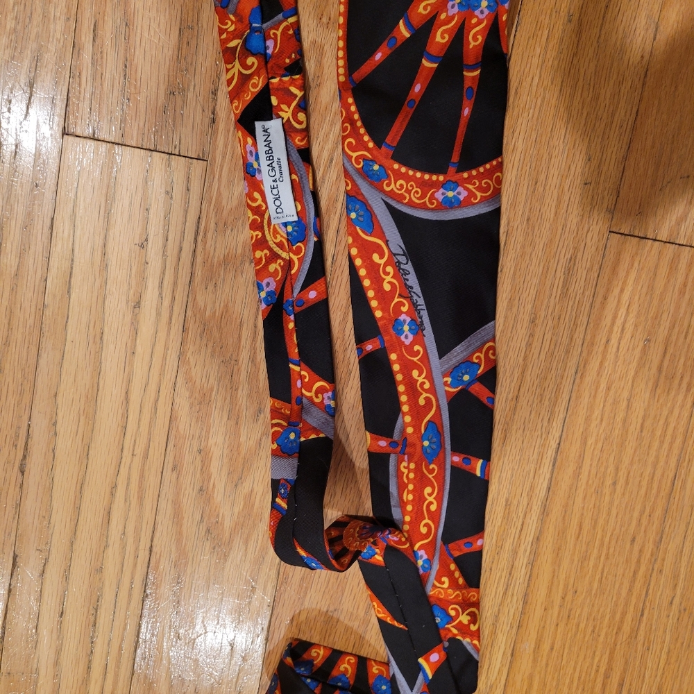 Dolce & Gabbana tie